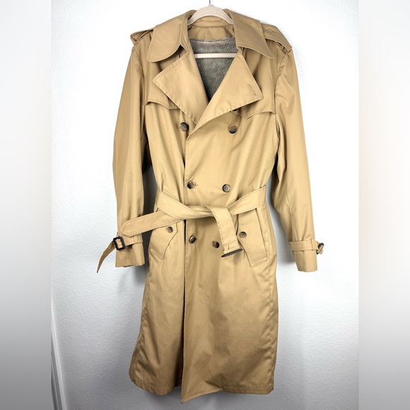 Clipper Mist Other - Clipper Mist vintage Classic Tan Trench Coat size 40